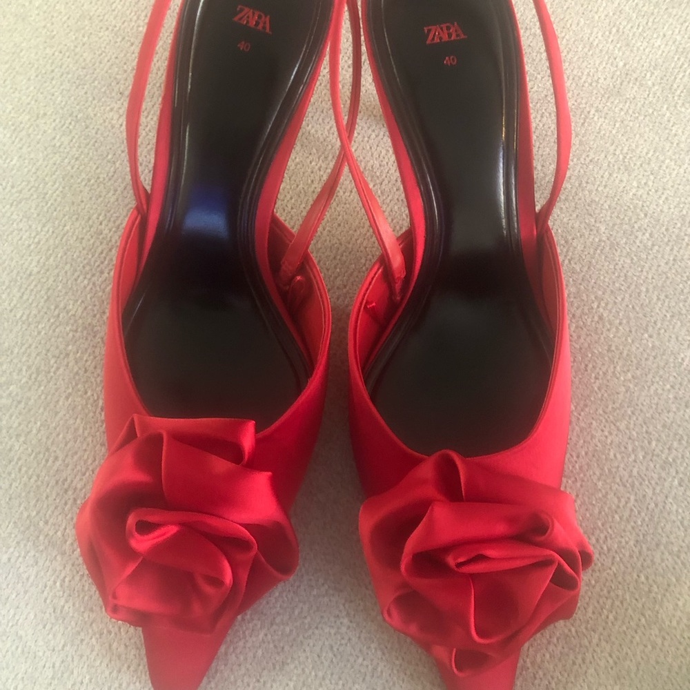 Zara Red flower sling backs NWT